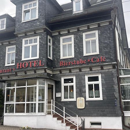 Hotel Burghof Oberweißbach Esterno foto