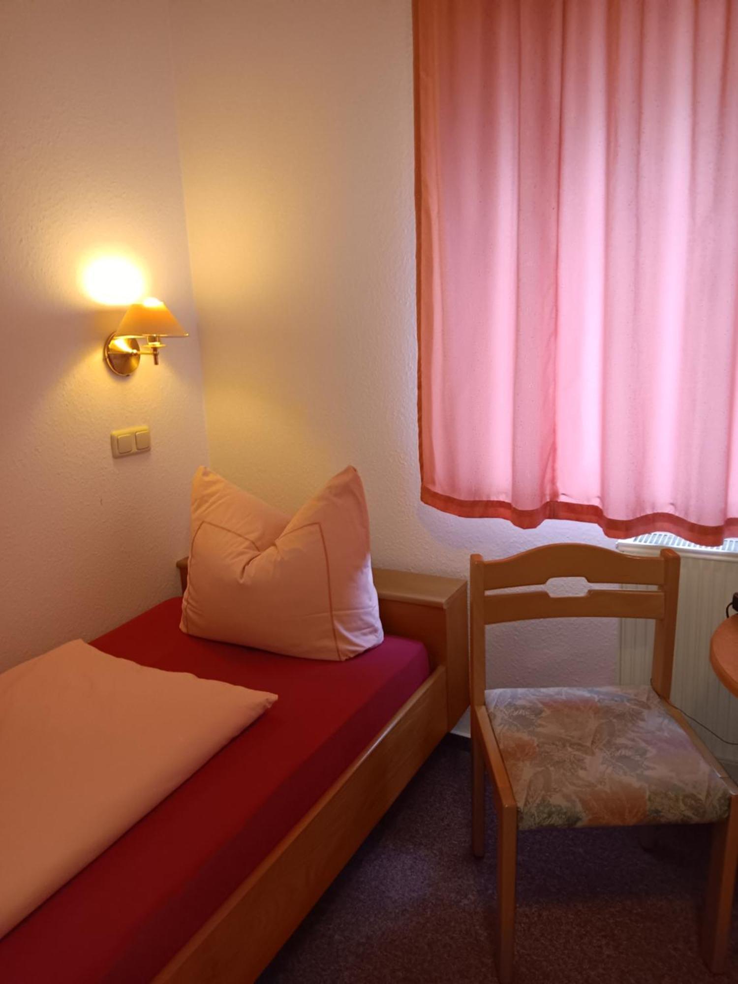 Hotel Burghof Oberweißbach Esterno foto