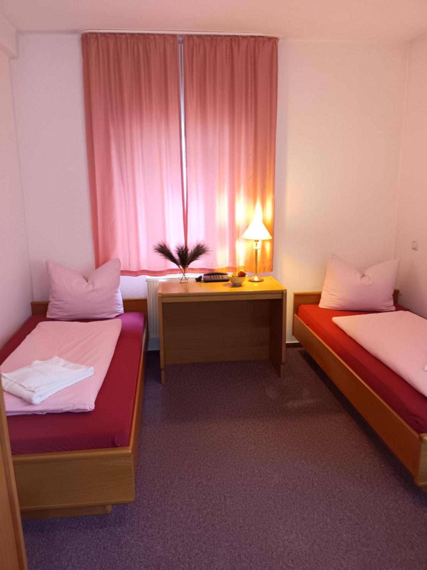Hotel Burghof Oberweißbach Esterno foto